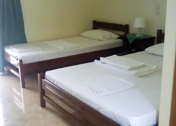 Appart hôtel Elpida Tirós